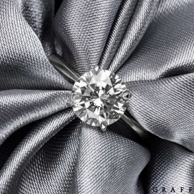 Graff Platinum Round Brilliant Cut Diamond Ring 2.02ct G/VS1 Graff Platinum Round Brilliant Cut Diamond Ring 2.02ct G/VS1